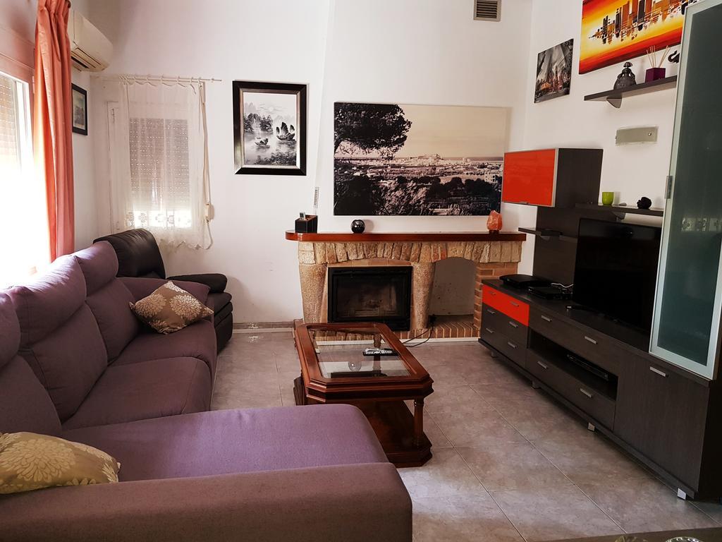Chalet Cami De Merle เดเนีย ภายนอก รูปภาพ